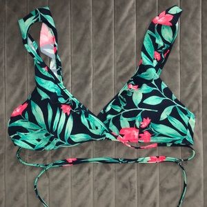 Aerie Bikini Top NWT